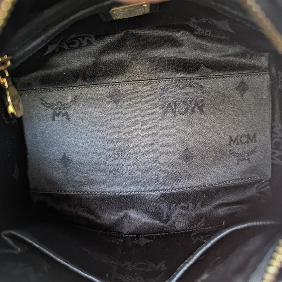 MCM Boston Bag - Small and Cute!! - Picture 4 of 8